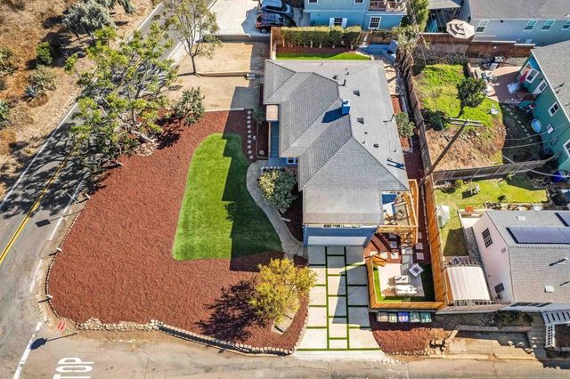 4205 Mason St., San Diego, CA 92110