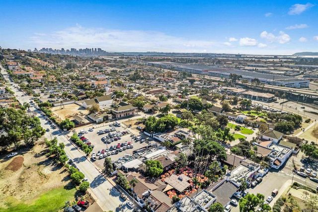 4205 Mason St., San Diego, CA 92110