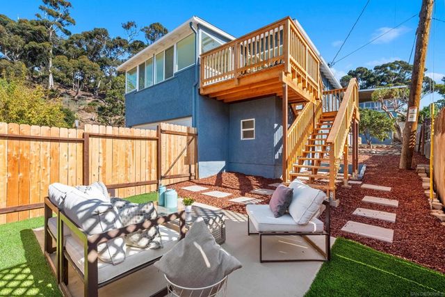 4205 Mason St., San Diego, CA 92110