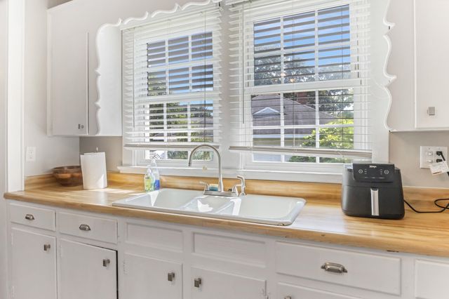 109 Lawrence Street, Lyman, SC 29365