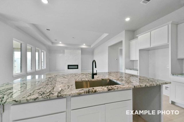 3302 Bright Keel Drive, Texas City, TX 77568