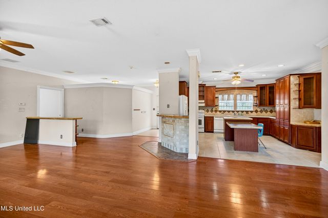 11414 Lorraine Road, Gulfport, MS 39503