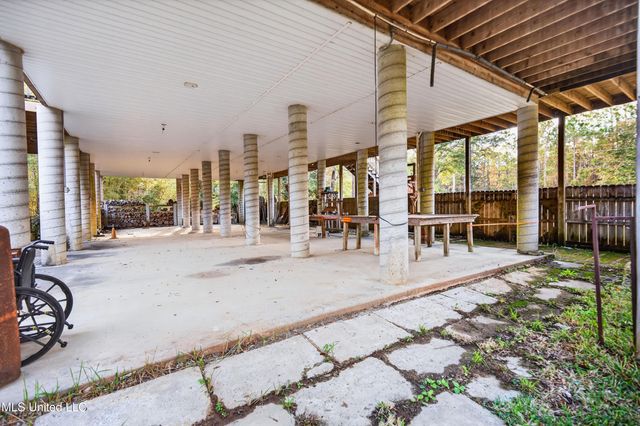 11414 Lorraine Road, Gulfport, MS 39503