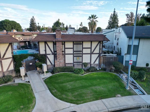 600 Lansing Drive 10, Bakersfield, CA 93309