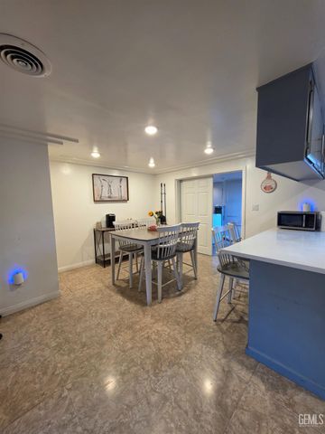 600 Lansing Drive 10, Bakersfield, CA 93309