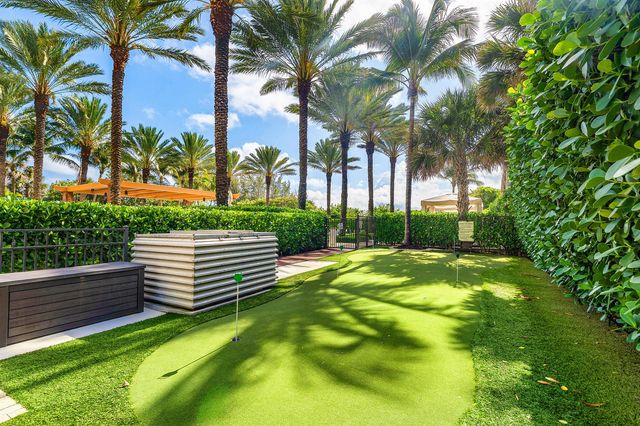 155 S Ocean Avenue 305, Palm Beach Shores, FL 33404