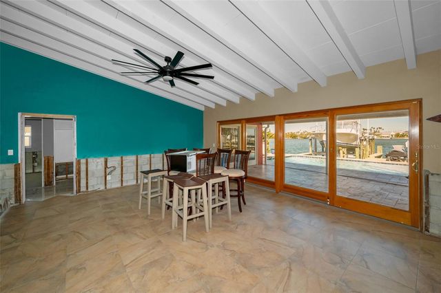 366 LA HACIENDA DRIVE, Indian Rocks Beach, FL 33785