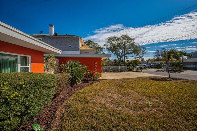 366 LA HACIENDA DRIVE, Indian Rocks Beach, FL 33785