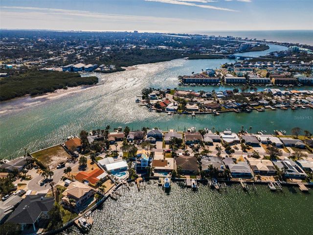 366 LA HACIENDA DRIVE, Indian Rocks Beach, FL 33785