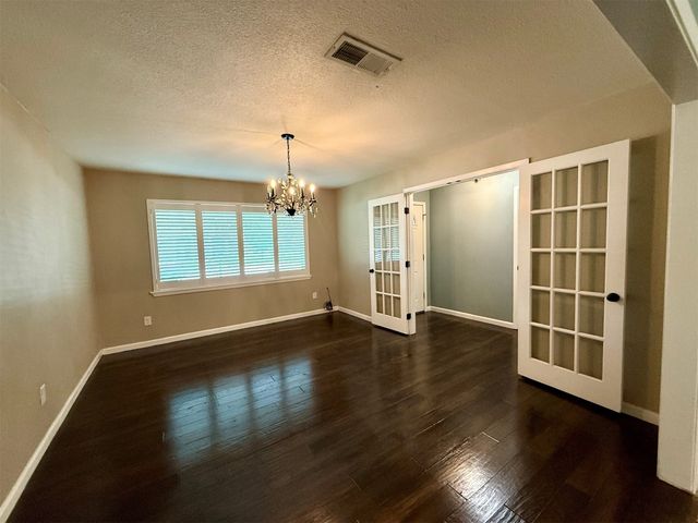 1502 Robin Street, Mineola, TX 75773