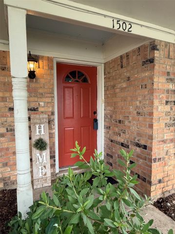 1502 Robin Street, Mineola, TX 75773