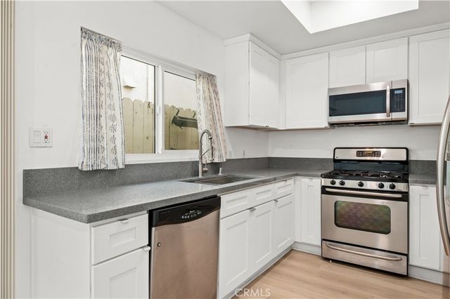 2339 34th 38, Santa Monica, CA 90405