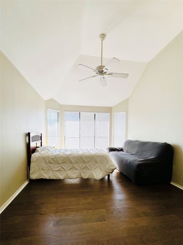 2246 Arbor Creek Drive, Carrollton, TX 75010