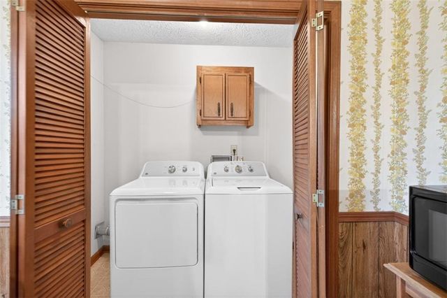 564 Mill Run Place, Lawrenceville, GA 30046