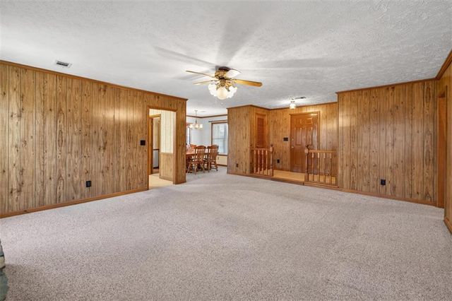 564 Mill Run Place, Lawrenceville, GA 30046