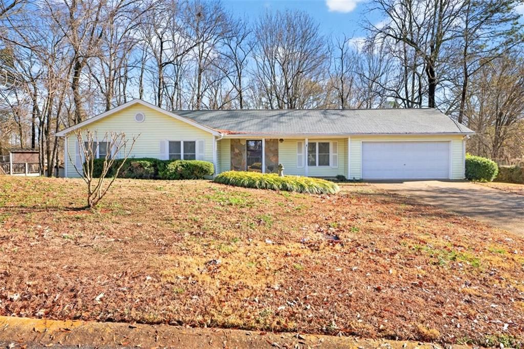 564 Mill Run Place, Lawrenceville, GA 30046