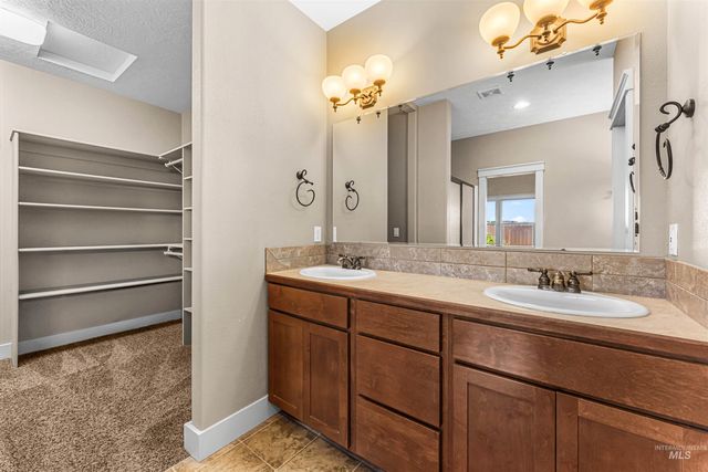6063 S Acheron Ave, Boise, ID 83709