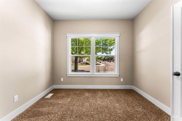 6063 S Acheron Ave, Boise, ID 83709