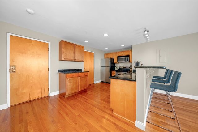 44 Lafayette Ave 408, Chelsea, MA 02150