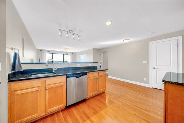 44 Lafayette Ave 408, Chelsea, MA 02150