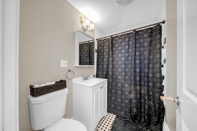 44 Lafayette Ave 408, Chelsea, MA 02150