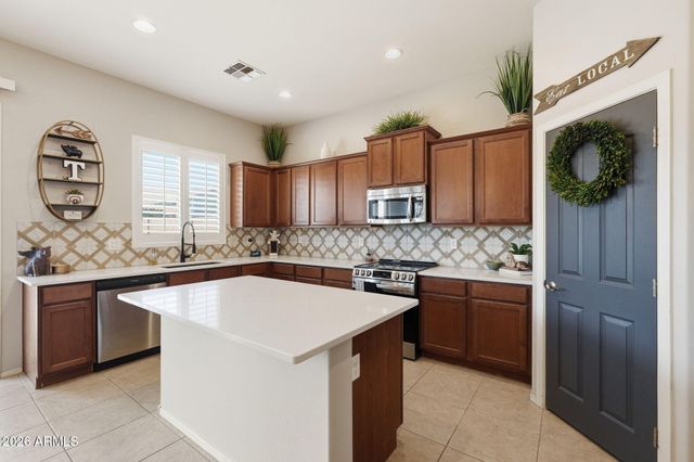 11959 W PATRICK Lane, Sun City, AZ 85373