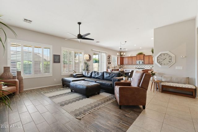11959 W PATRICK Lane, Sun City, AZ 85373