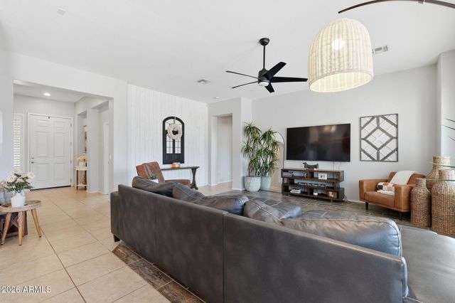 11959 W PATRICK Lane, Sun City, AZ 85373