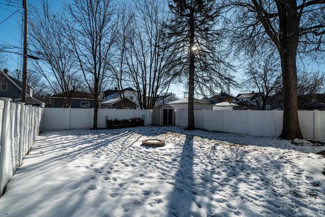 817 Cleveland AVENUE, Racine, WI 53405