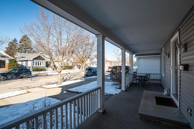 817 Cleveland AVENUE, Racine, WI 53405