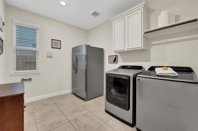 19248 Yellow Chestnut Lane, New Caney, TX 77357