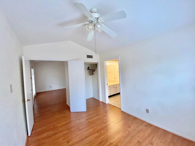 2121 El Paseo Street 1604, Houston, TX 77054