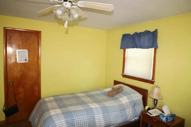 25 Peer St., Springfield, MA 01109