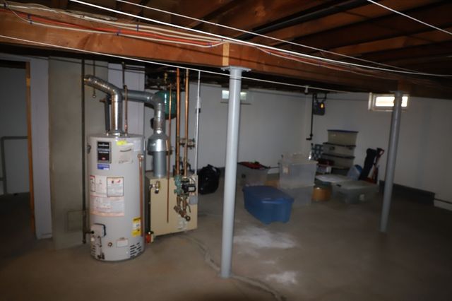 25 Peer St., Springfield, MA 01109
