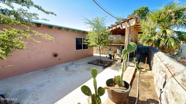 315 ALVAREZ Drive, El Paso, TX 79932