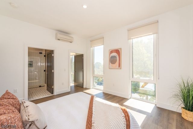 21 Lincoln Park 203, Newark City, NJ 07102