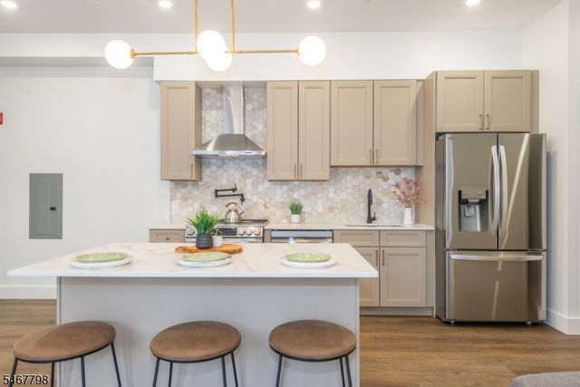 21 Lincoln Park 203, Newark City, NJ 07102