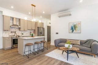 21 Lincoln Park 203, Newark City, NJ 07102