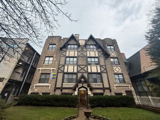 1135 W Lunt Avenue 301, Chicago, IL 60626