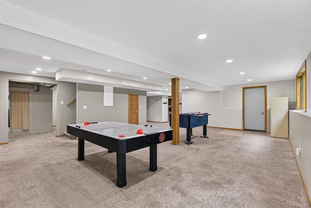 2135 County Road 24, Medina, MN 55340
