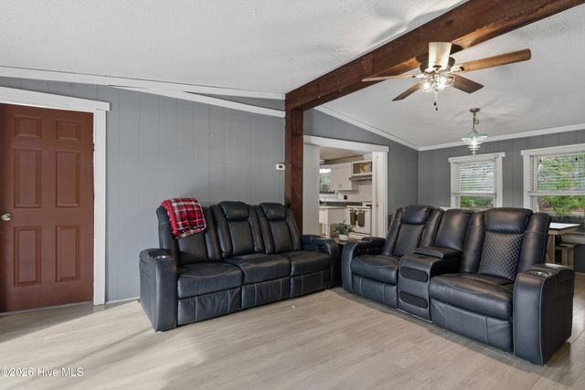 449 Montrose Road, Raeford, NC 28376