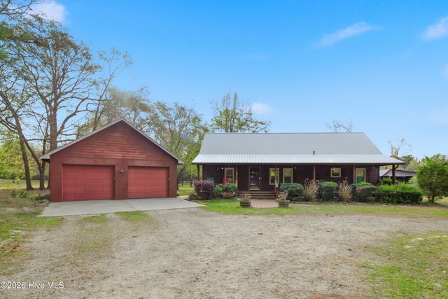 449 Montrose Road, Raeford, NC 28376
