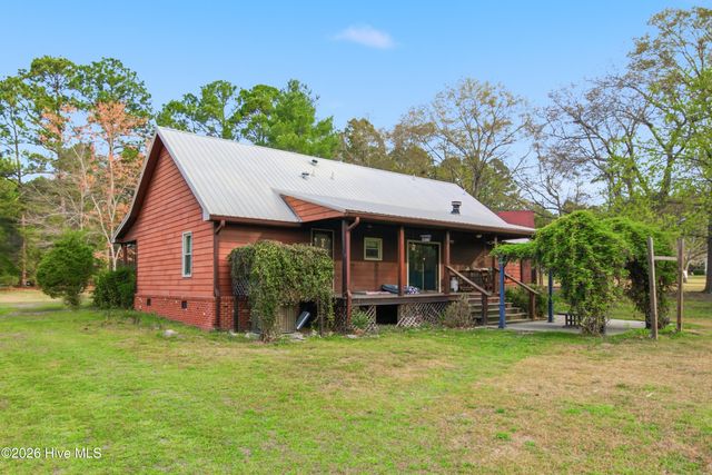 449 Montrose Road, Raeford, NC 28376