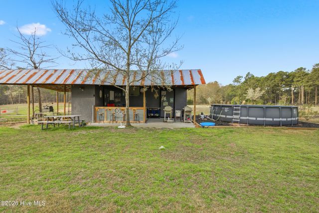 449 Montrose Road, Raeford, NC 28376