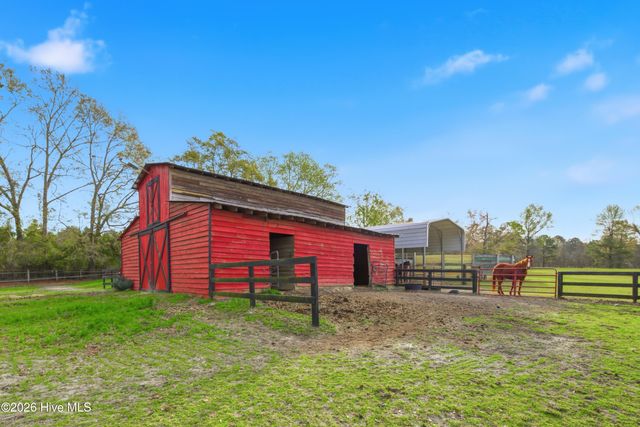 449 Montrose Road, Raeford, NC 28376