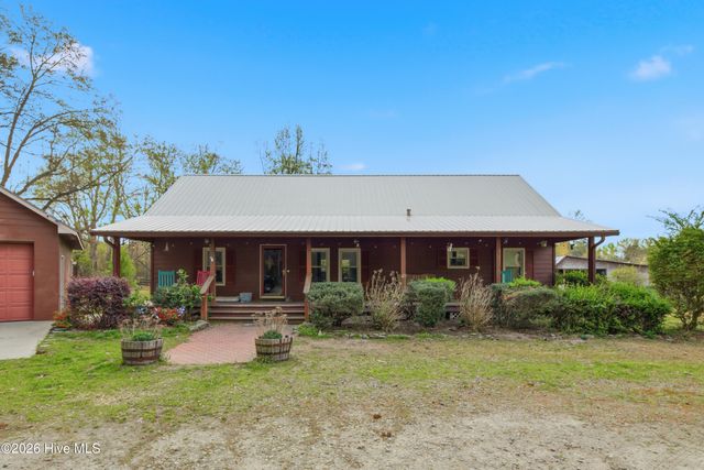 449 Montrose Road, Raeford, NC 28376
