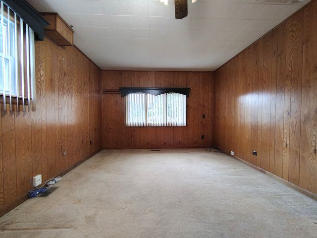 15017 Sunset Avenue, Oak Forest, IL 60452
