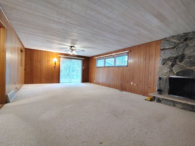15017 Sunset Avenue, Oak Forest, IL 60452