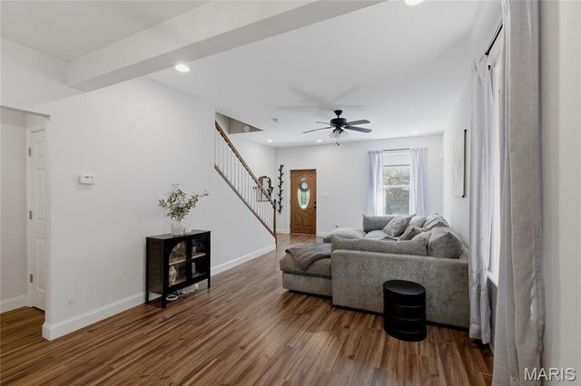 3335 Virginia Avenue, St Louis, MO 63118