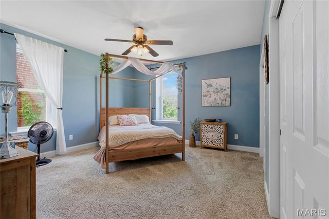 3335 Virginia Avenue, St Louis, MO 63118